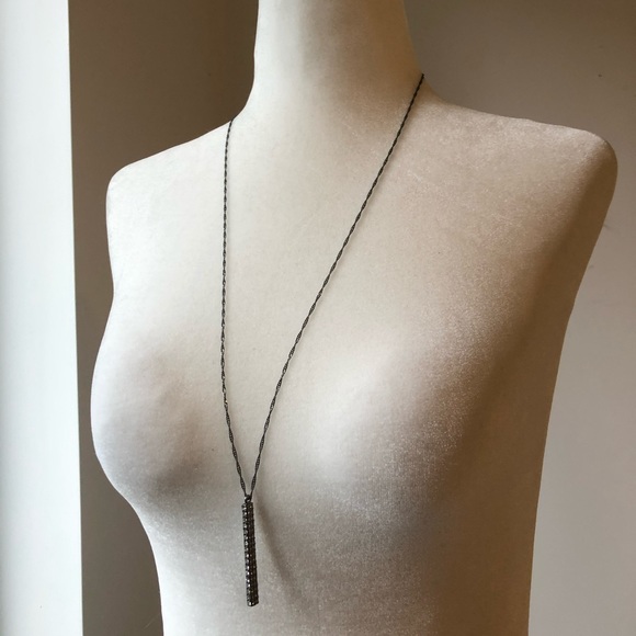 Club Monaco Rhinstone pendant - Picture 4 of 6